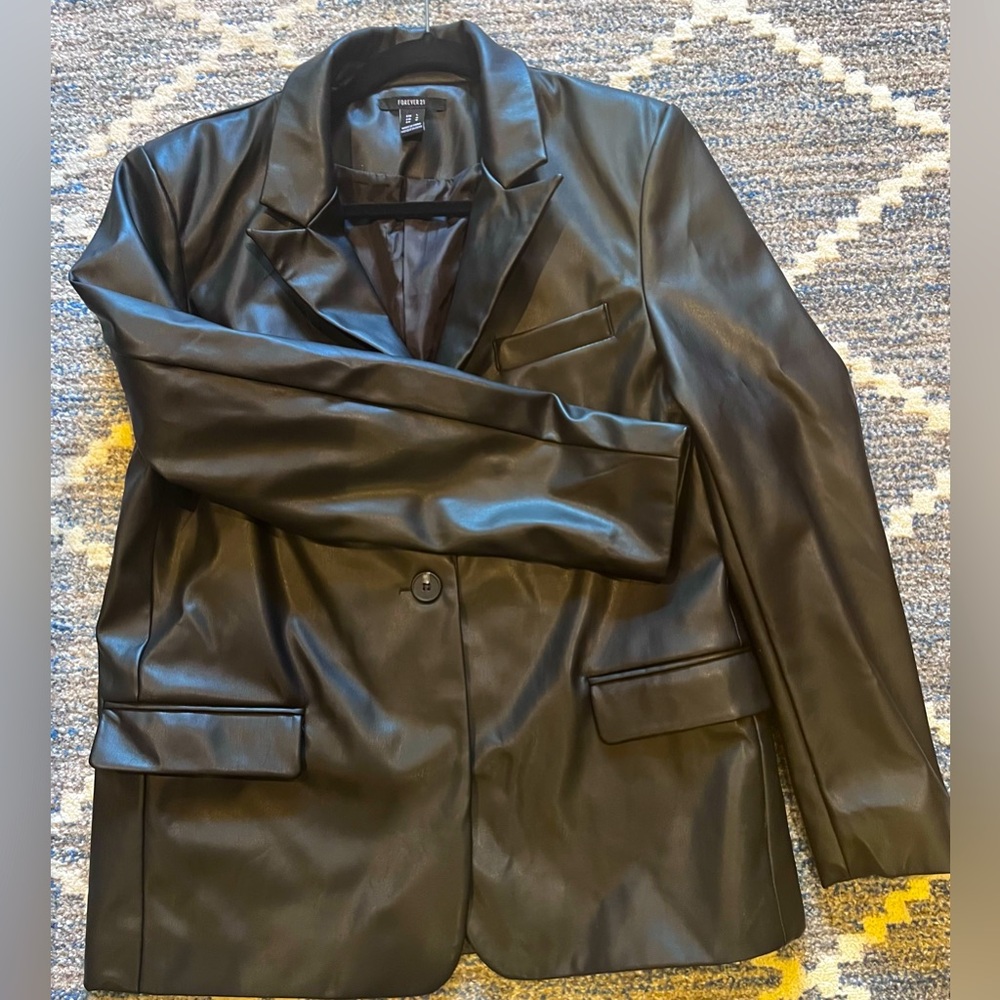 Forever 21 Size L Black Jacket